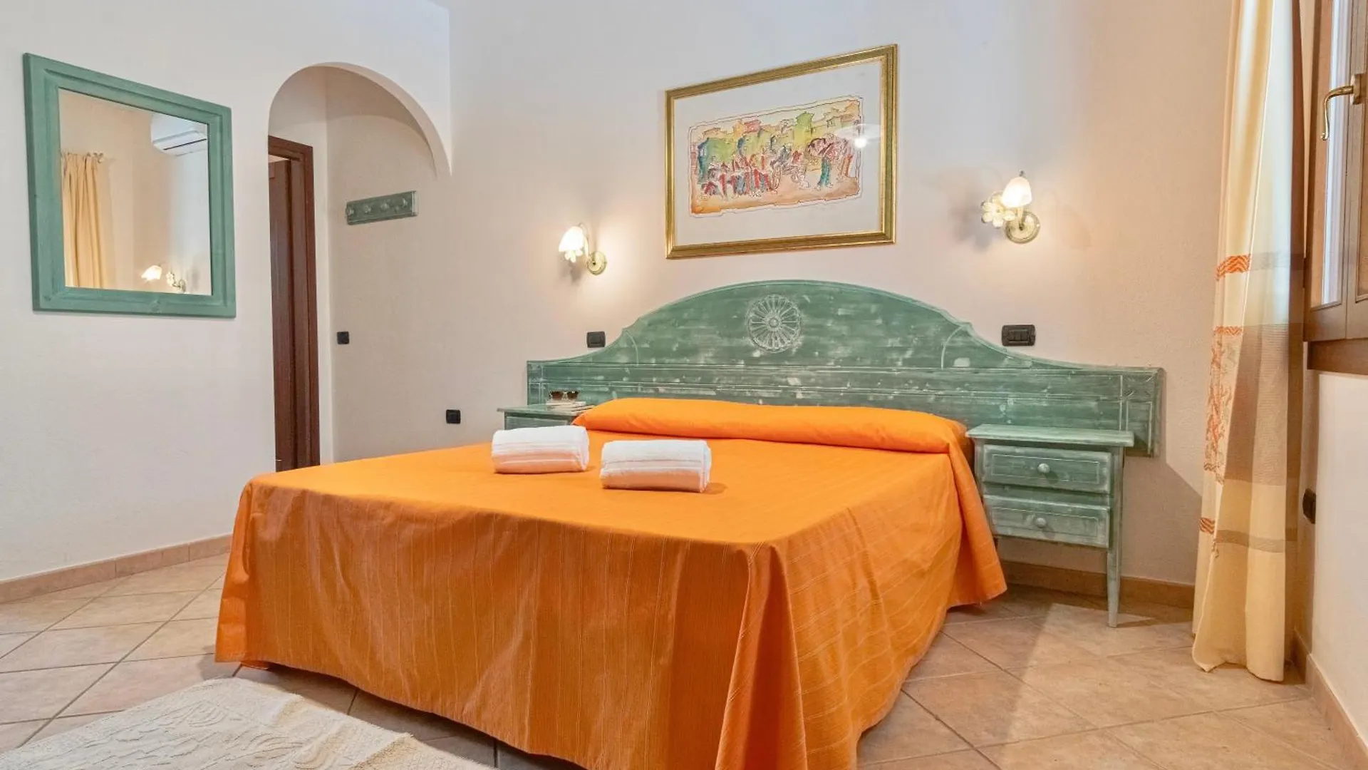 Residence Con Piscina A Sos Alinos Cala Liberotto 0*,